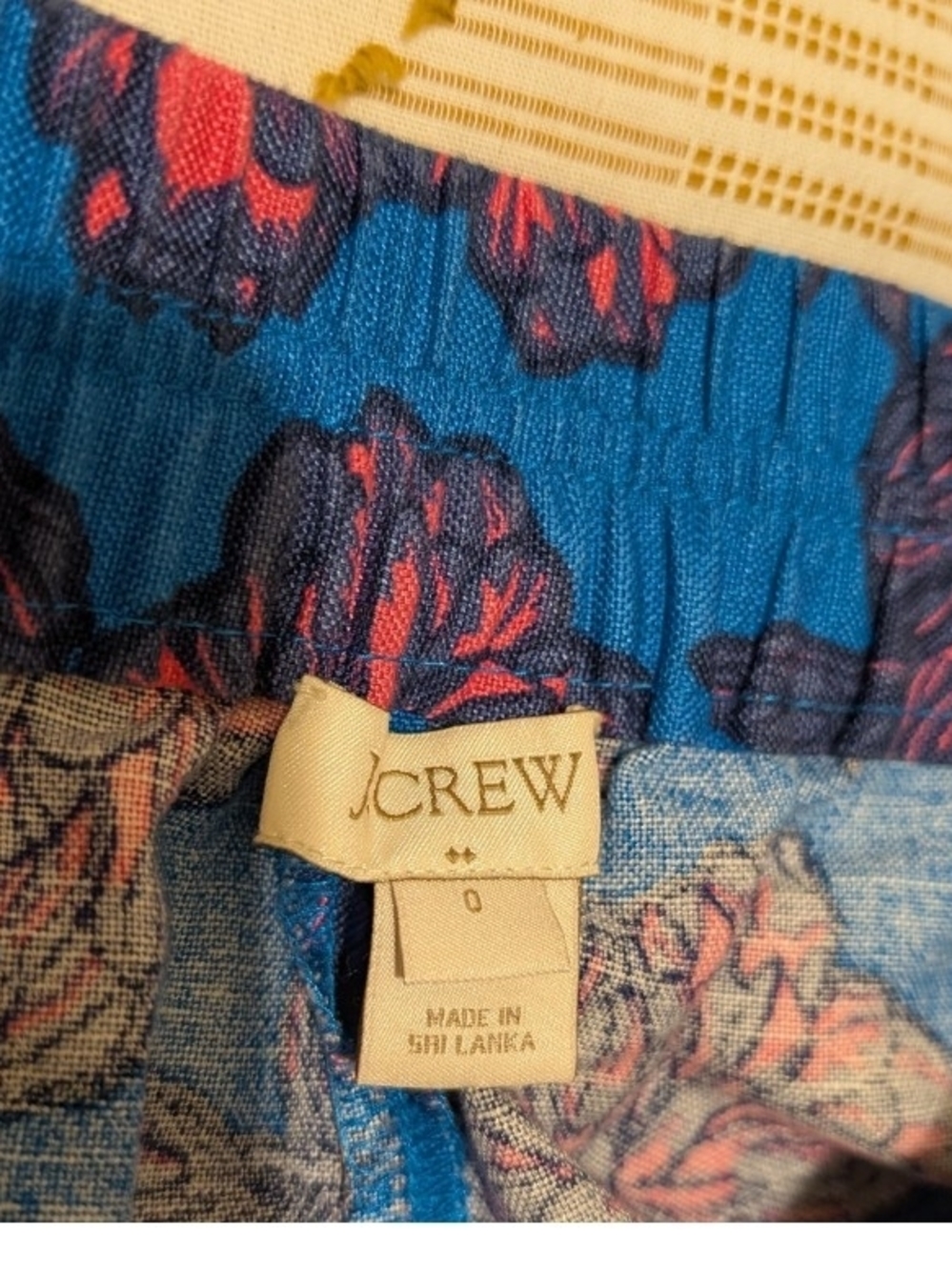Pre-owned J. Crew Blue Shorts with Red Floral Print - Picture 7 of 7